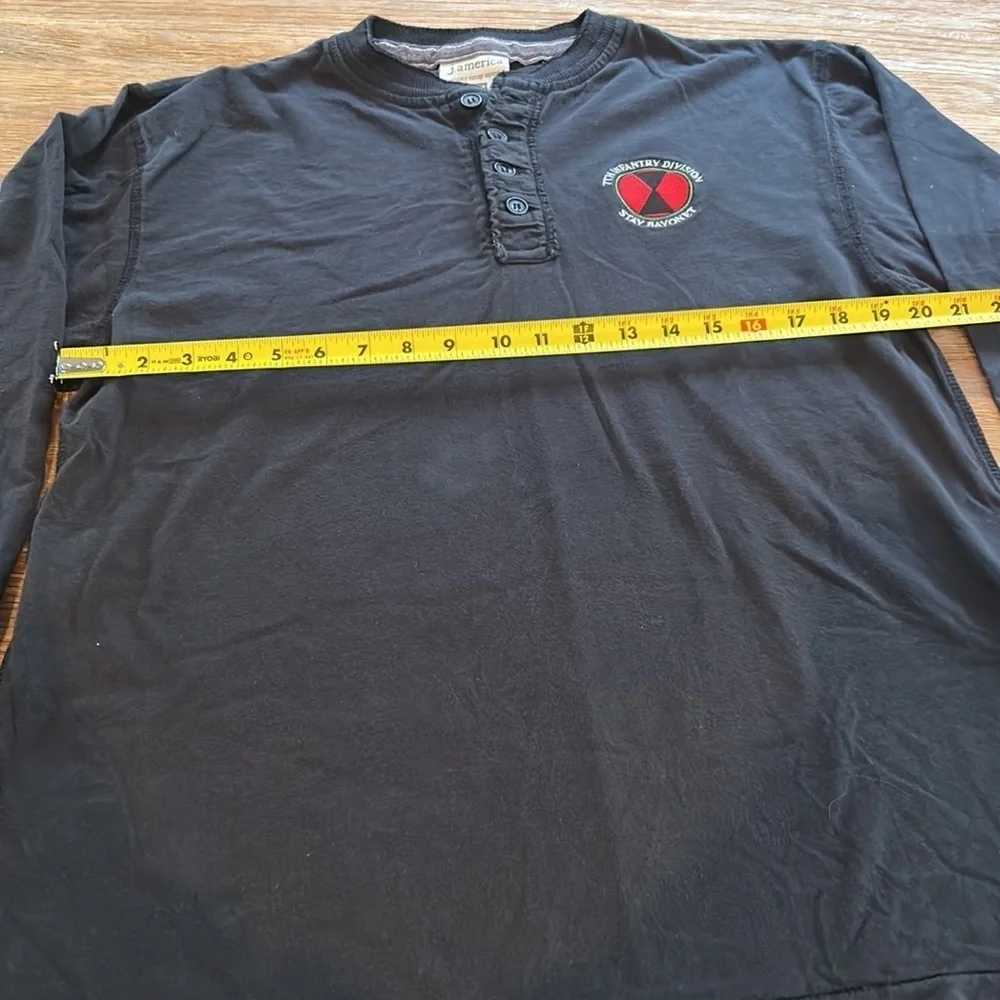 J.America T-shirt Mens 7th infantry Long Sleeve Pullover size Large